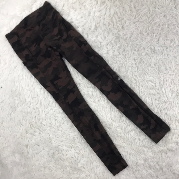 lululemon athletica Pants - Lululemon Fast and Free HR Tight 28" Brushed Heritage 365 Camo Brown Earth